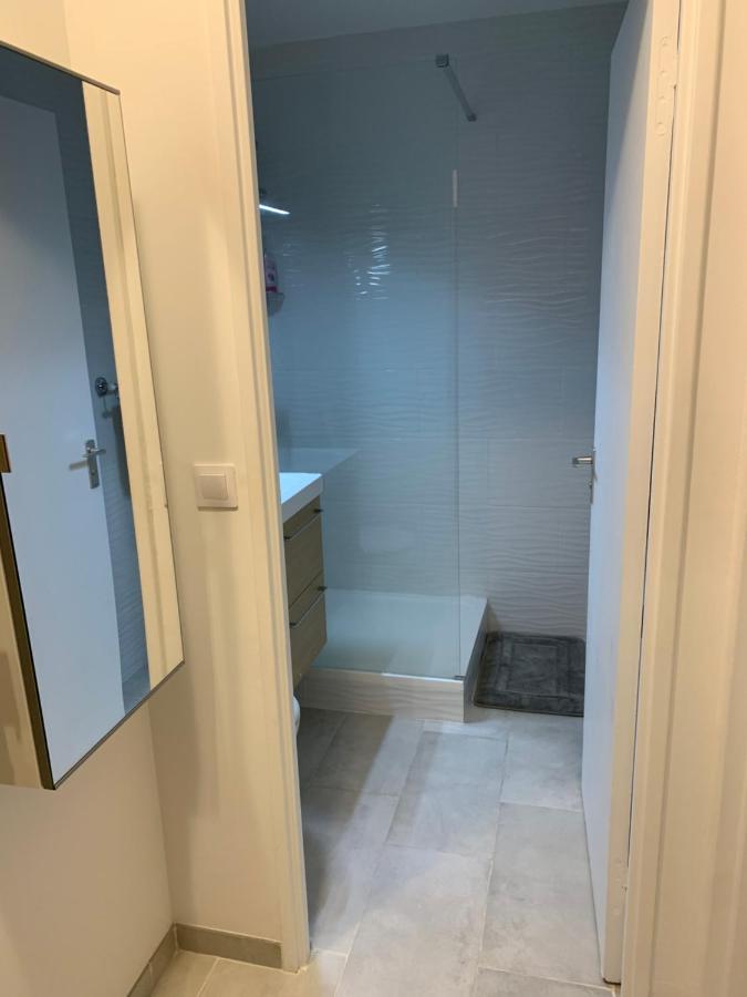 Lovely Studio Saint Jean Cachan, 20 Minutes From Luxembourg Gardens On Rer B And 350 M From Bagneux Rer Bアパートメント エクステリア 写真