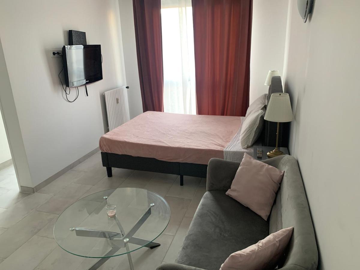 Lovely Studio Saint Jean Cachan, 20 Minutes From Luxembourg Gardens On Rer B And 350 M From Bagneux Rer Bアパートメント エクステリア 写真